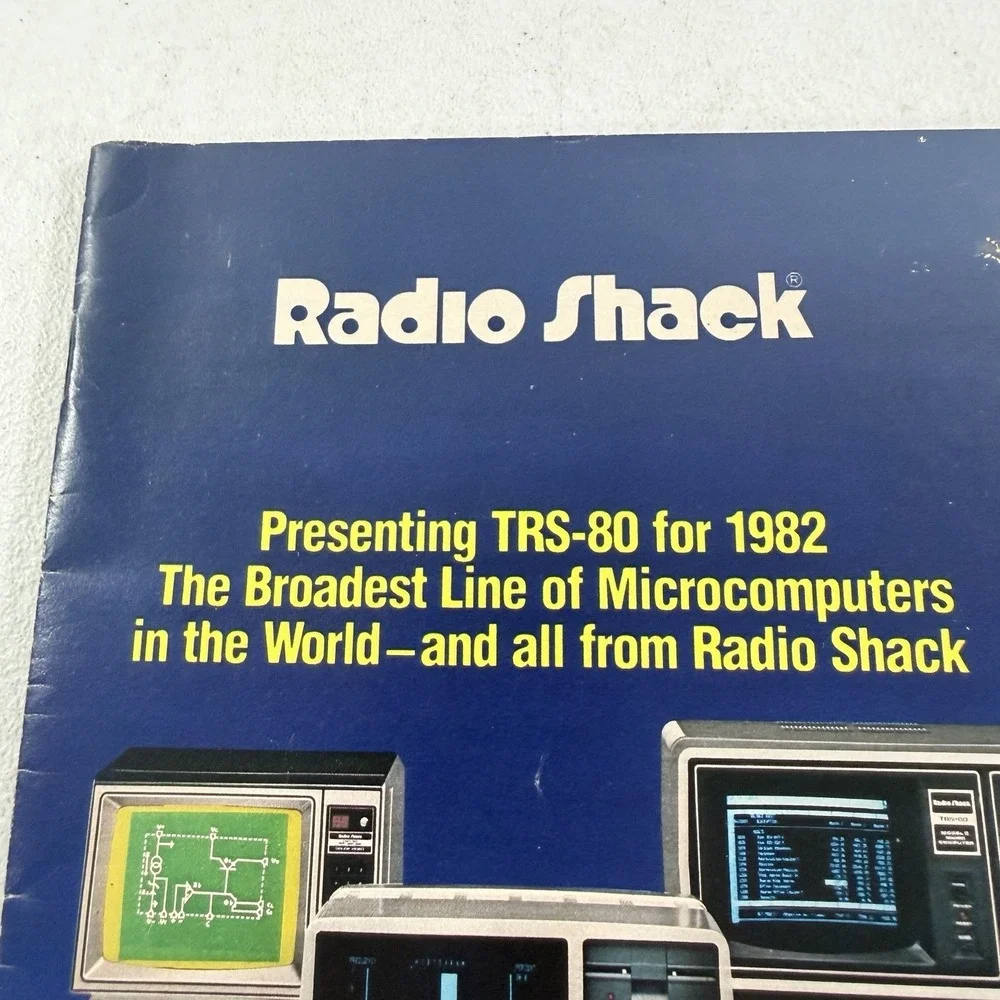 Vintage 1982 RADIO SHACK TRS-80 Microcomputer Catalog RSC-7 Computer - Picture 3 of 8